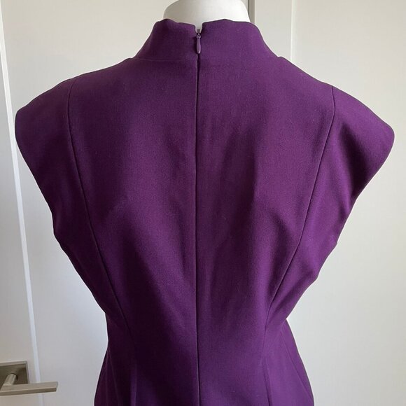 Calvin Klein Cap Slv VNeck Fitted Poly Rayon Blend Lined Midi Dress Purple Sz 6P - Picture 8 of 12